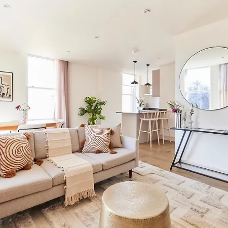 The Wandsworth Haven - Bright 2Bdr Flat Apartment London Exterior photo
