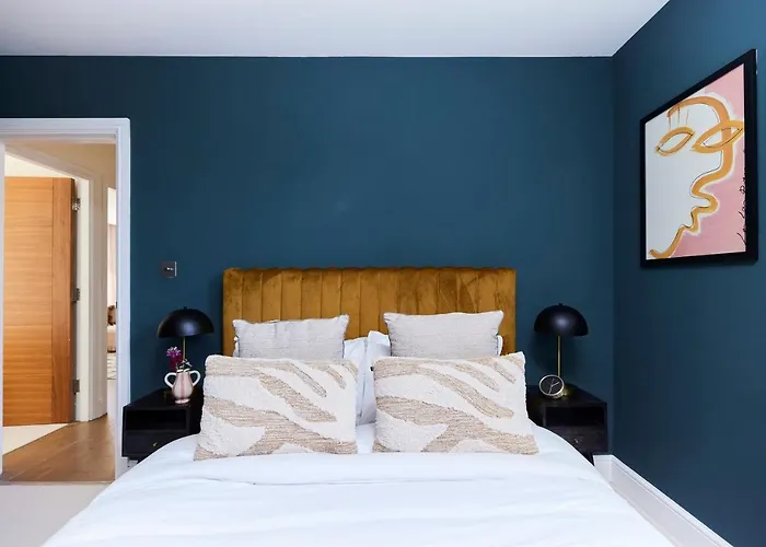 The Wandsworth Haven - Bright 2Bdr Flat
